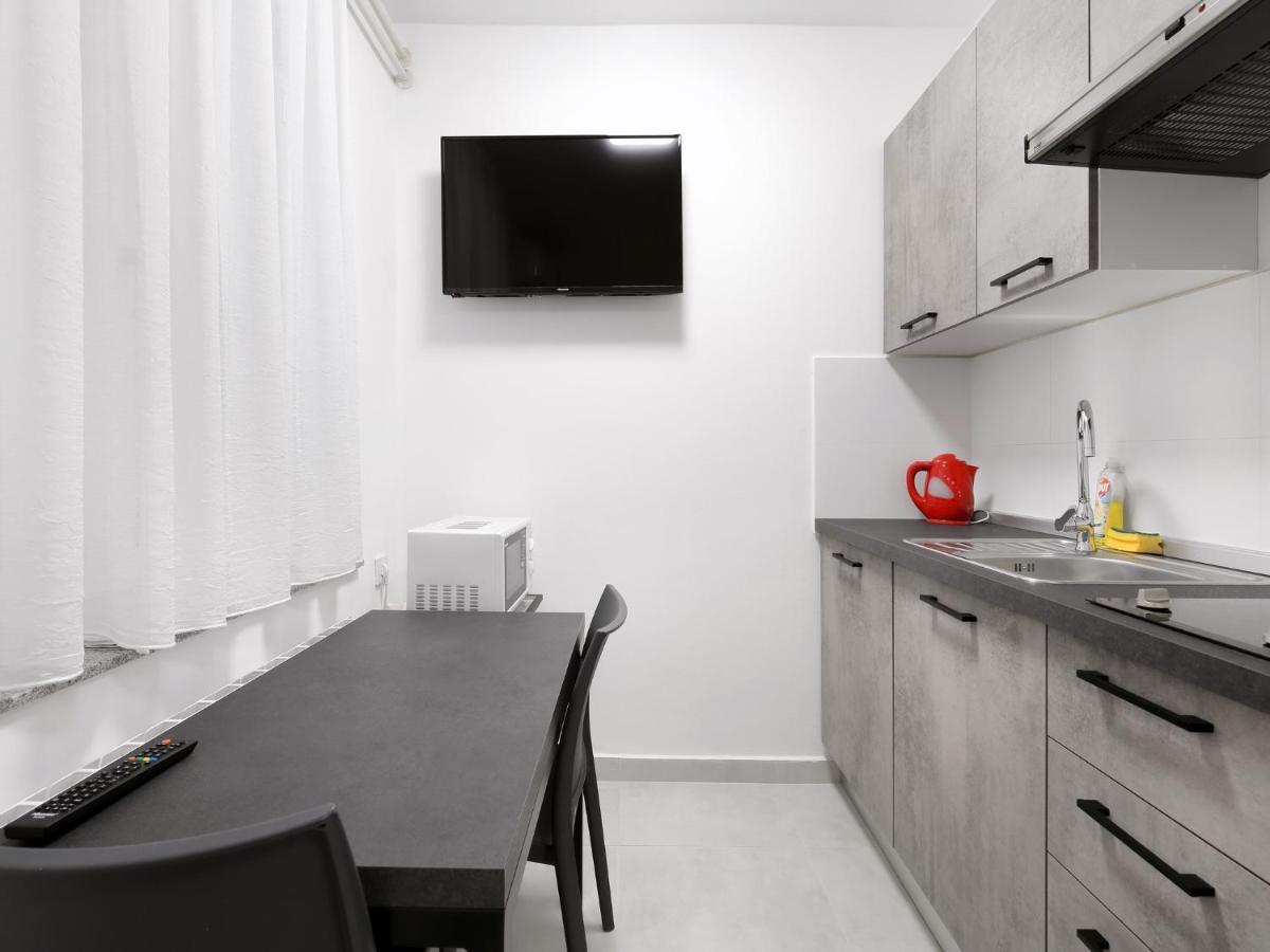 Rooms Studentsko Naselje Ivan Goran Kovacic Риека Экстерьер фото