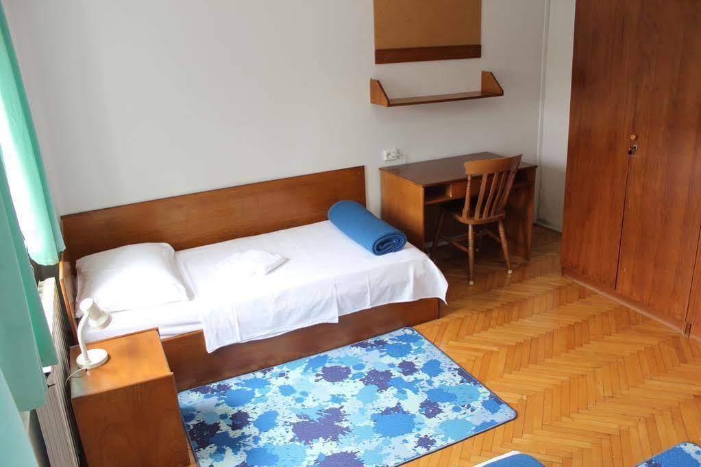 Rooms Studentsko Naselje Ivan Goran Kovacic Риека Экстерьер фото